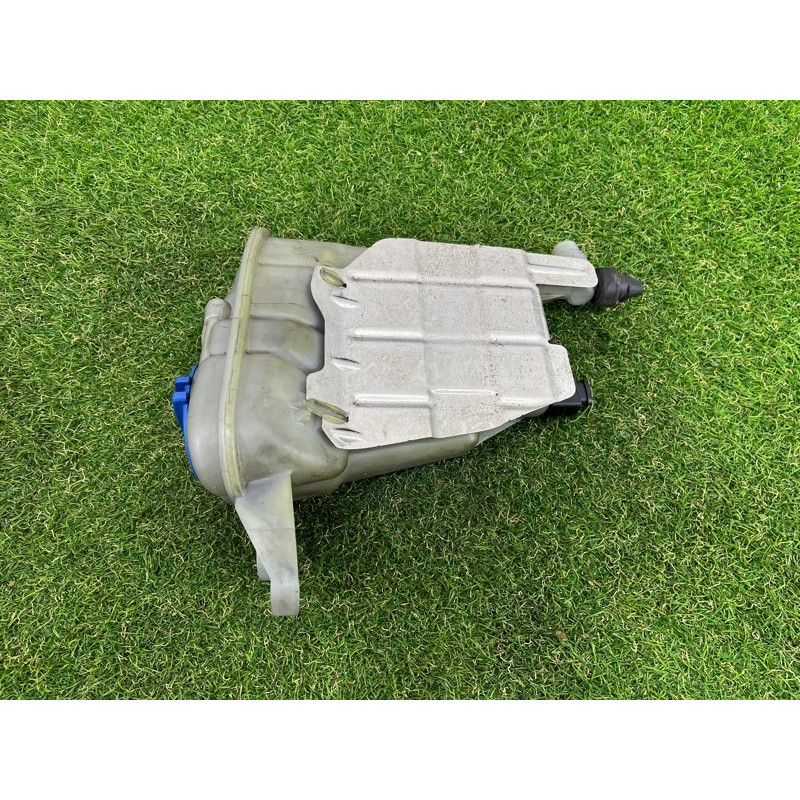 Бачок расширительный (система охлаждения) AUDI Q5 8R 2012 3.2 CALB 8K0121405N