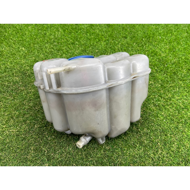 Бачок расширительный (система охлаждения) Volkswagen Touareg FL 2015 3.6 7P0121407B