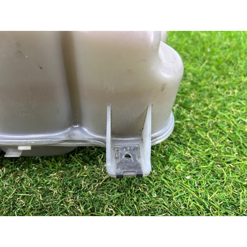 Бачок расширительный (система охлаждения) Volkswagen Touareg FL 2015 3.6 7P0121407B