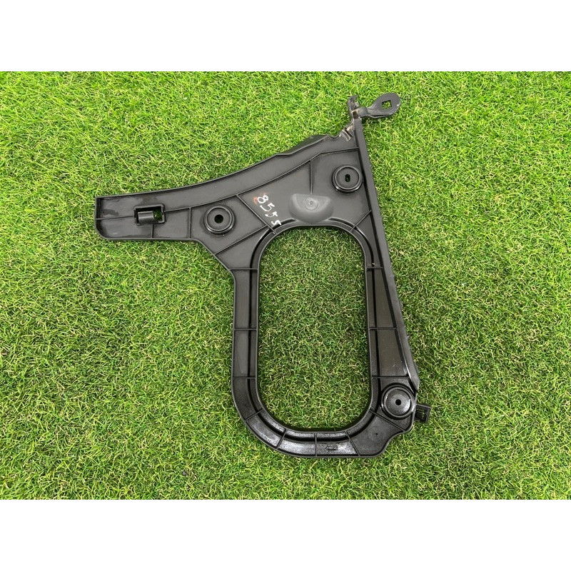 Крепление бампера (кузов и элементы) AUDI A3 8V 2015 1.8 8V5807378