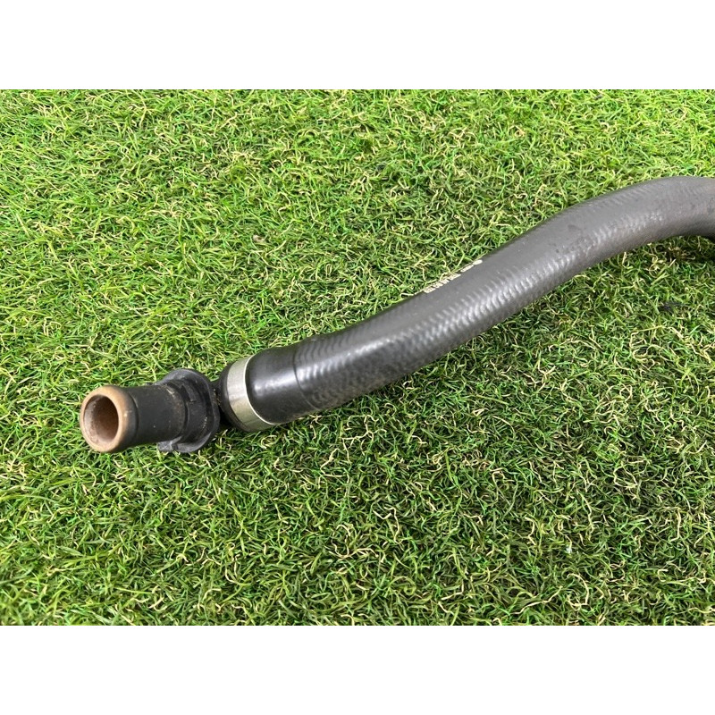 Патрубок (система охлаждения) AUDI A4 B9 2017 2.0 8W1819350B