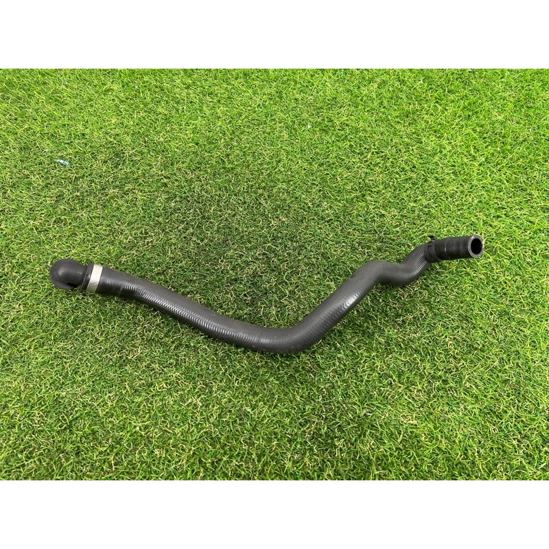 Патрубок (система охлаждения) AUDI A4 B9 2017 2.0 8W1819350B