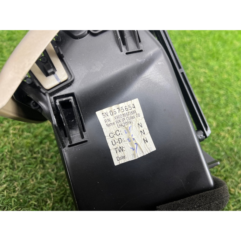 Дефлектор воздуховода (салон) Jeep Grand Cherokee WK2 2017 3.6 1UE23LS5AB