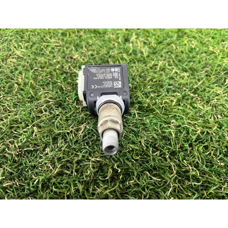 Датчик тиску в шинах (електрика / датчики) BMW 5-series G30 2017 2.0 B46B20 36106876955