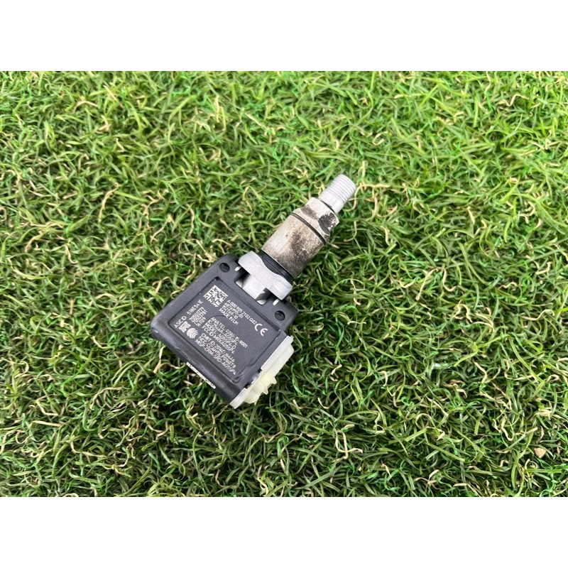 Датчик тиску в шинах (електрика / датчики) BMW 5-series G30 2017 2.0 B46B20 36106876955