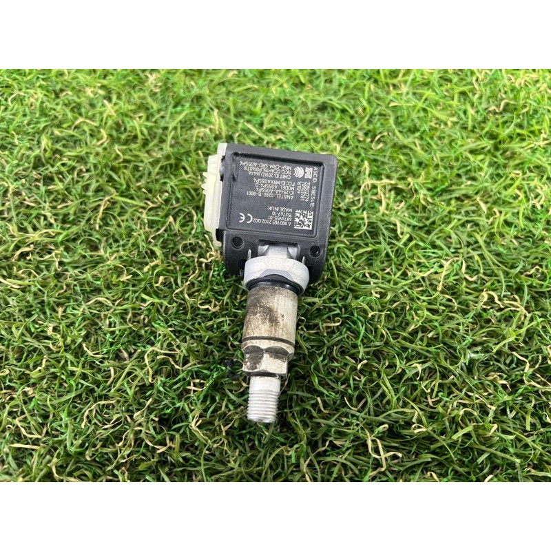 Датчик тиску в шинах (електрика / датчики) BMW 5-series G30 2017 2.0 B46B20 36106876955