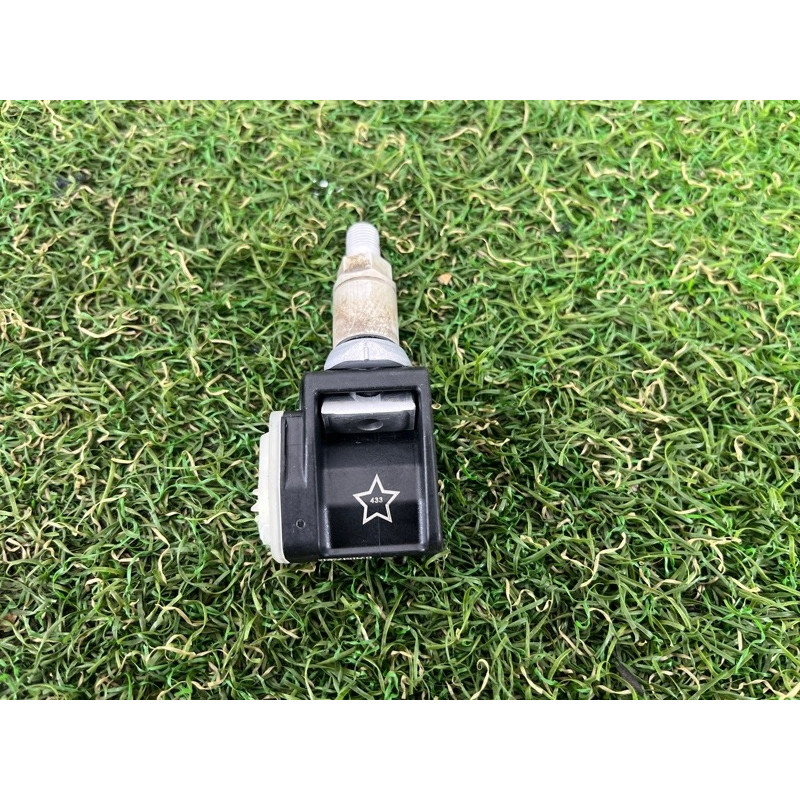 Датчик тиску в шинах (електрика / датчики) BMW 5-series G30 2017 2.0 B46B20 36106876955