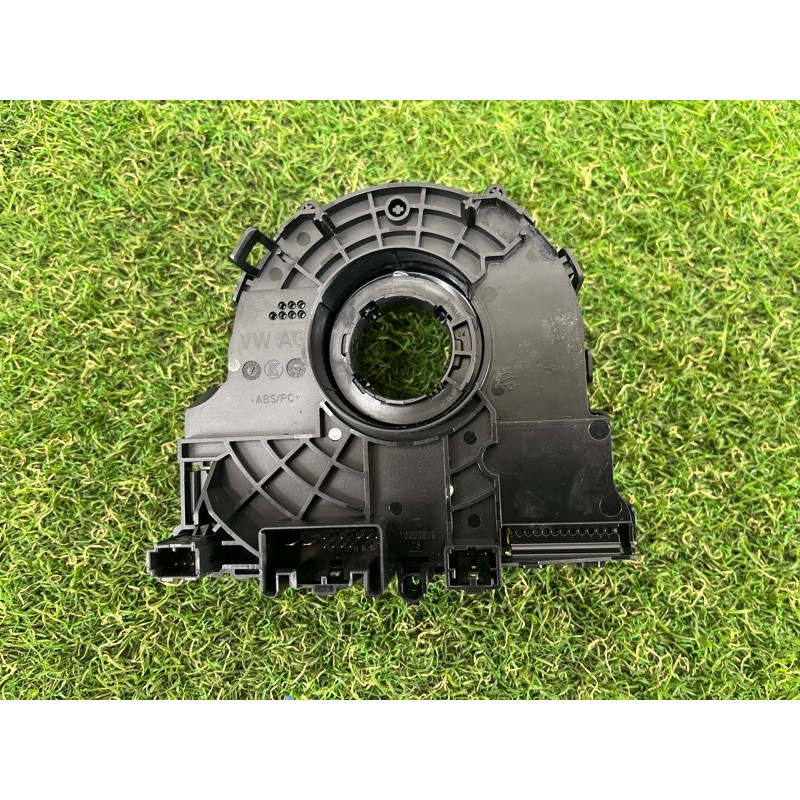 Подрулевой шлейф (электрика) Volkswagen Touareg FL 2015 3.6 4H0953568M