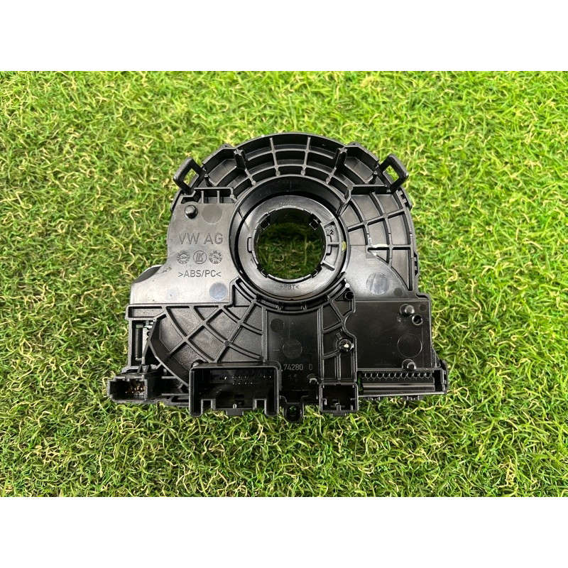 Подрульовий шлейф (електрика) Volkswagen Touareg NF 2011 3.6 4H0953568HZ01