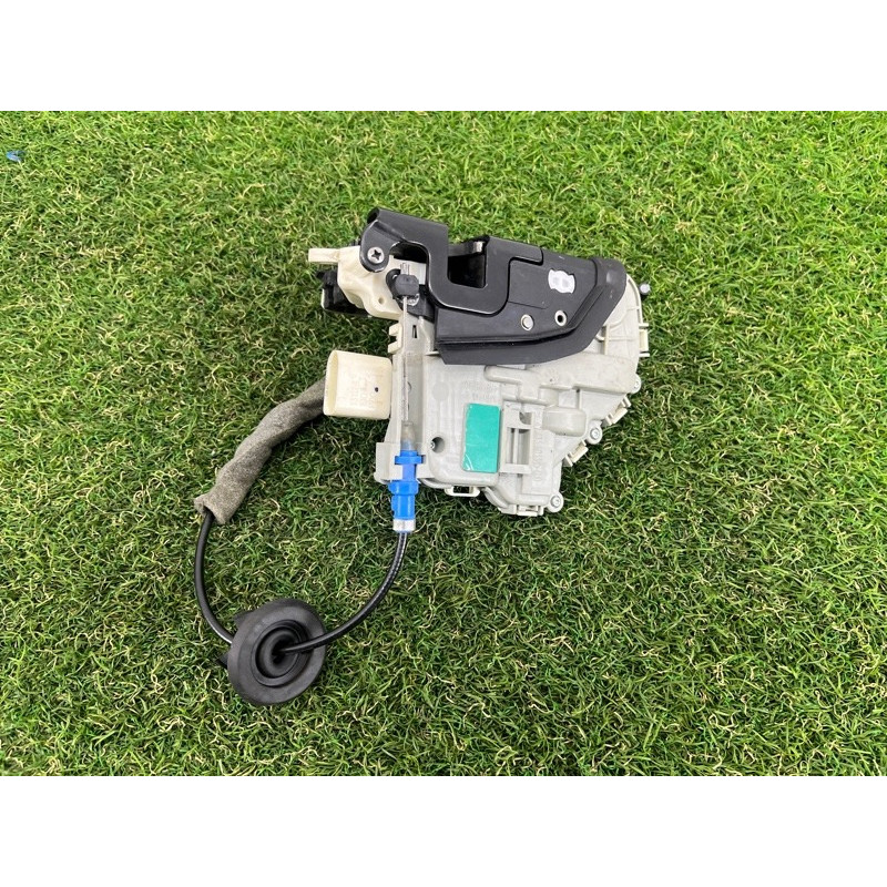 Замок двери (кузов и элементы) AUDI A3 8V 2015 1.8 8X1837015A