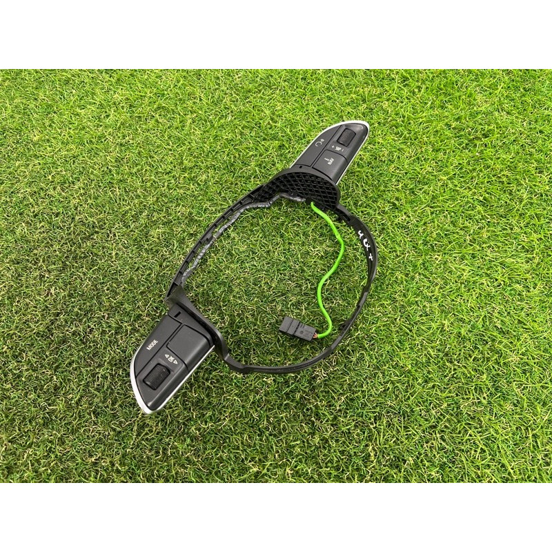 Кнопки руля (электрика / кнопки) AUDI Q7 4L 2014 3.0 TFSi CTWB 4L0951523CXHA