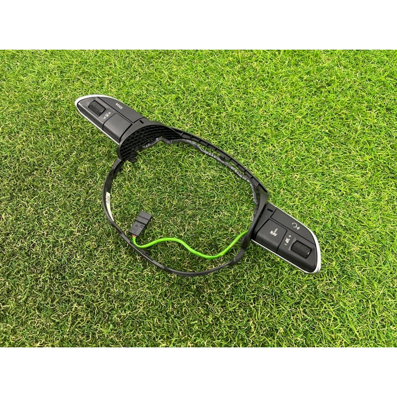 Кнопки руля (электрика / кнопки) AUDI Q7 4L 2014 3.0 TFSi CTWB 4L0951523CXHA