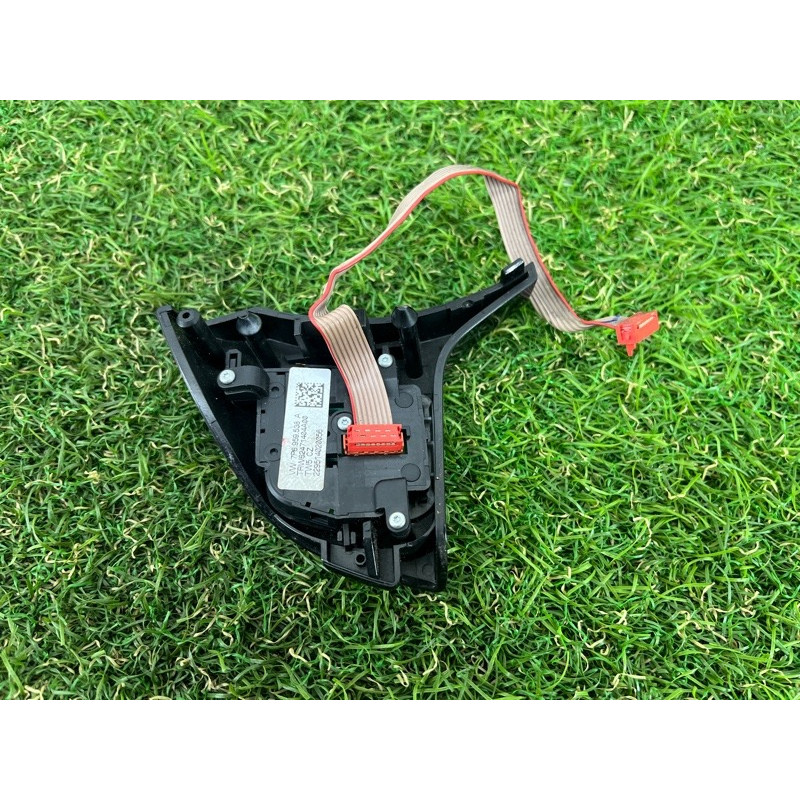 Кнопки руля (электрика / кнопки) Volkswagen Touareg FL 2015 3.6 7P6959538A