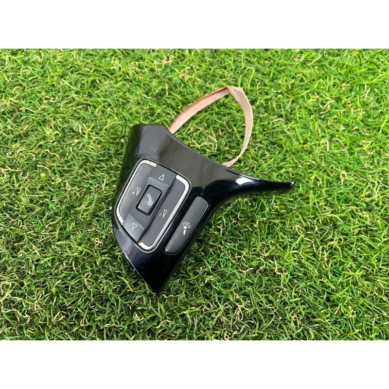 Кнопки руля (электрика / кнопки) Volkswagen Touareg FL 2015 3.6 7P6959537A