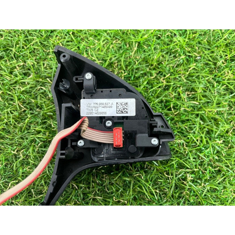 Кнопки руля (электрика / кнопки) Volkswagen Touareg FL 2015 3.6 7P6959537A