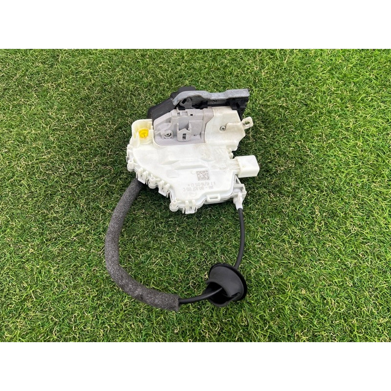 Замок двери (кузов и элементы) AUDI A4 B9 2017 2.0 8X1837015C