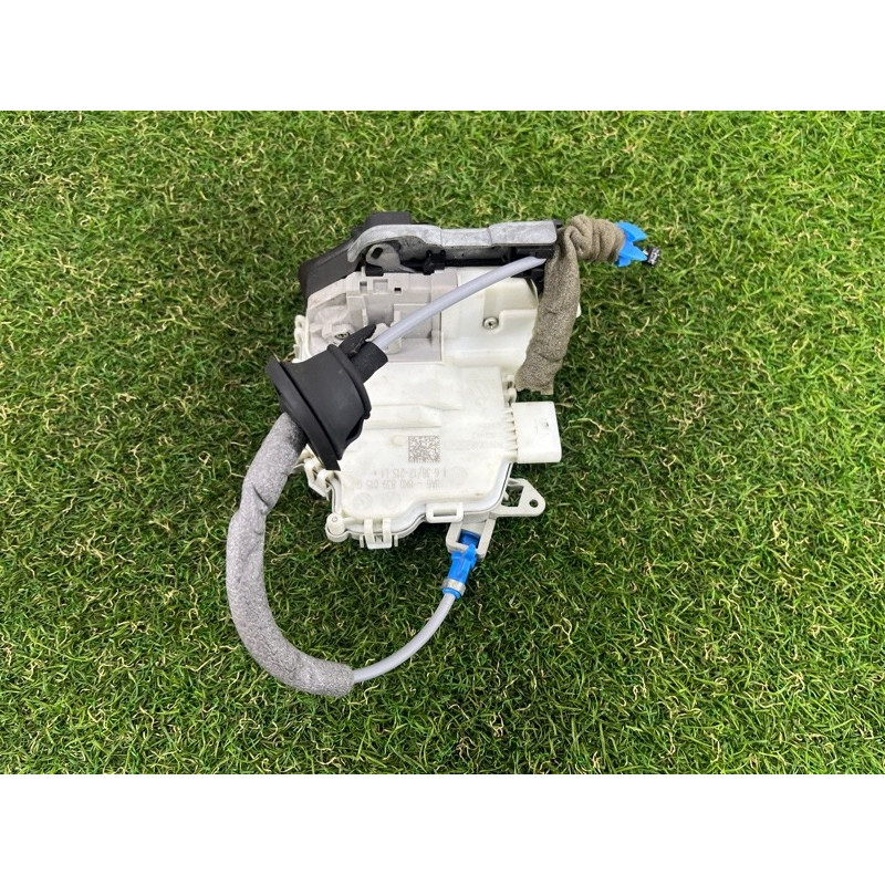 Замок двери (кузов и элементы) AUDI A3 8V 2018 2.0 CZRA 8K0839015G