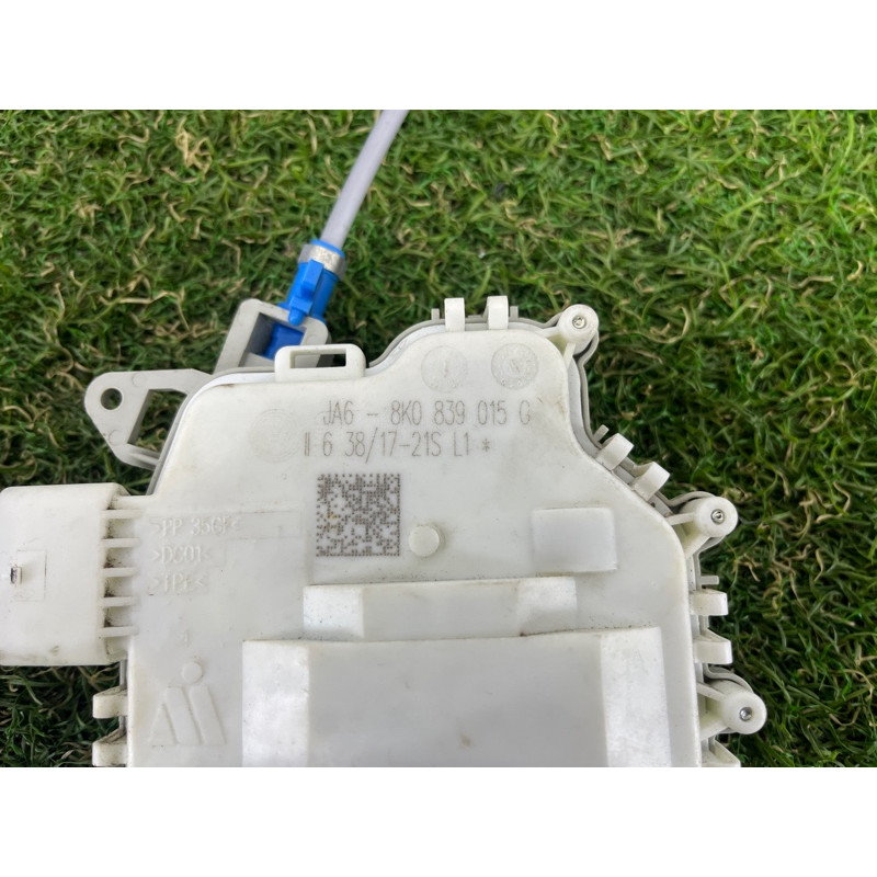 Замок двери (кузов и элементы) AUDI A3 8V 2018 2.0 CZRA 8K0839015G