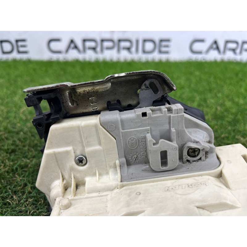 Замок двери (кузов и элементы) Volkswagen Touareg FL 2015 3.6 4G0839016A