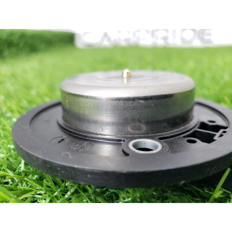 Клапан фазорегулятора (электрика двигателя) Volkswagen Passat B8 2016 1.8 06L109259A