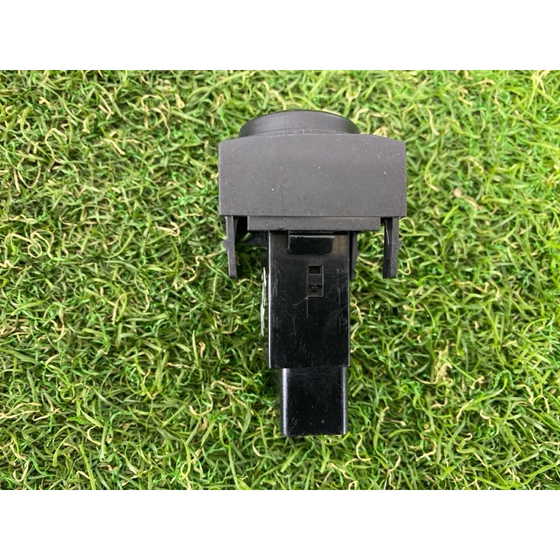 Кнопка аварийной сигнализации (электрика / кнопки) KIA Sorento BL 2005 2.5 CRDI 937303E000