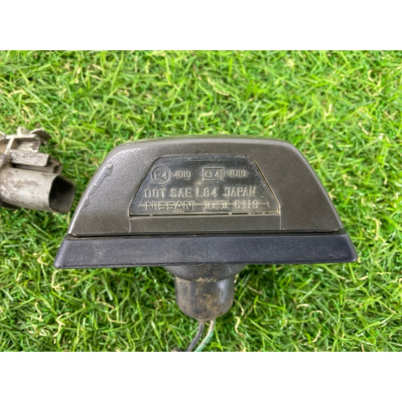 Плафон подсветки номера (оптика) Nissan Navara D22 2004 2.5 2651023G20