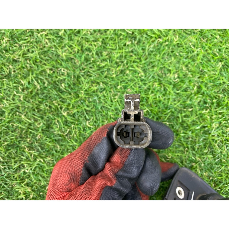 Плафон подсветки номера (оптика) Nissan Navara D22 2004 2.5 2651023G20