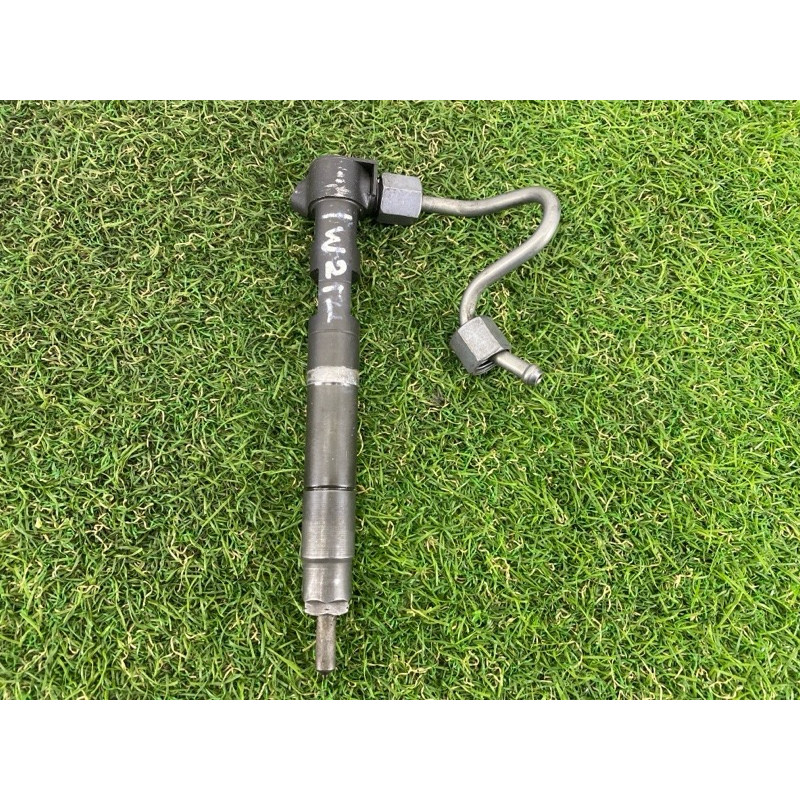 Форсунка паливна (паливна система) Mercedes-Benz E-class w212 2013 2.2 CDI a6510704987