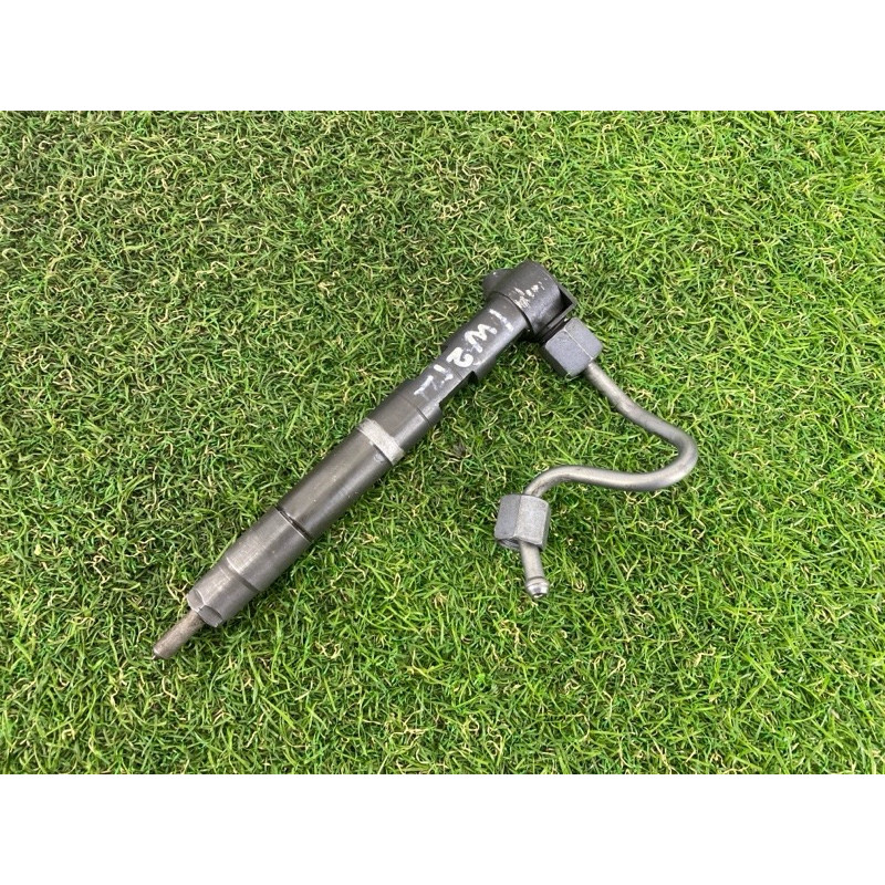 Форсунка паливна (паливна система) Mercedes-Benz E-class w212 2013 2.2 CDI a6510704987