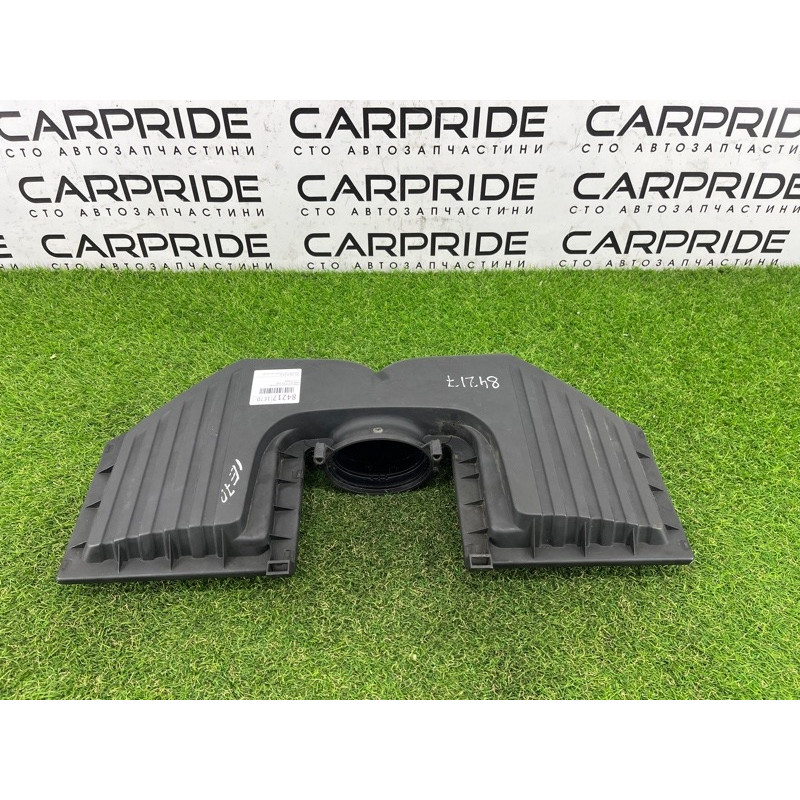 Крышка корпуса воздушного фильтра (впускная система) BMW X5 E70 2008 4.8 N62/TU 13717558725