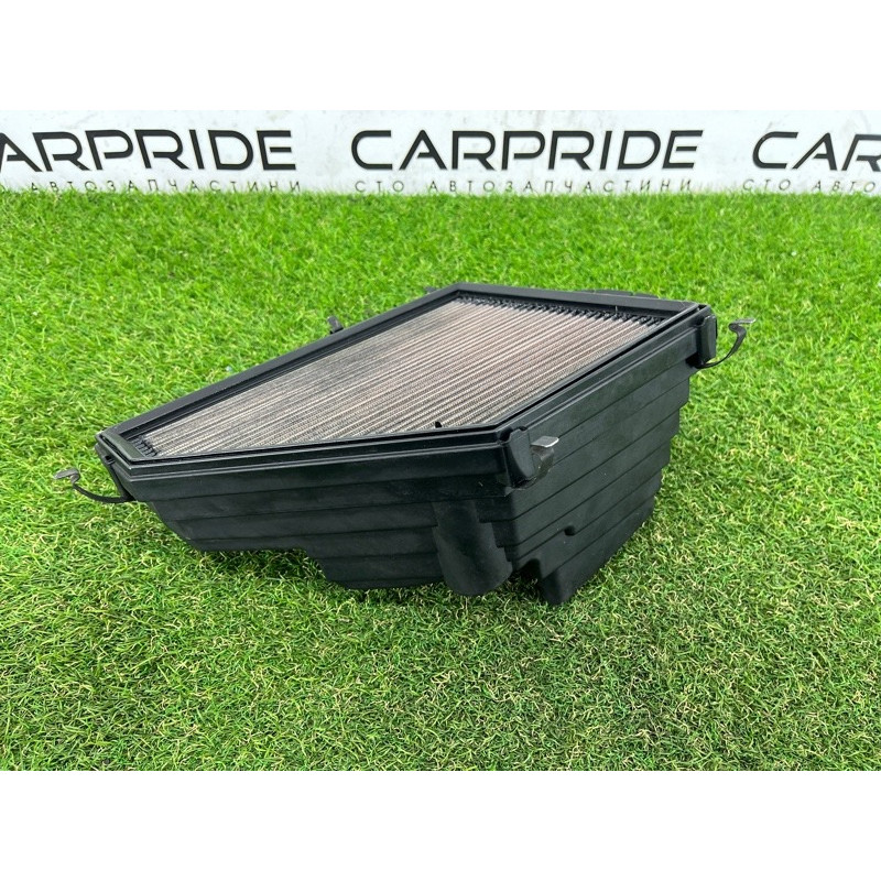 Корпус воздушного фильтра (впускная система) BMW X5 E70 2008 4.8 N62/TU 13717558727