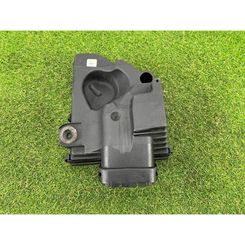 Корпус воздушного фильтра (впускная система) BMW X5 E70 2008 4.8 N62/TU 13717558727