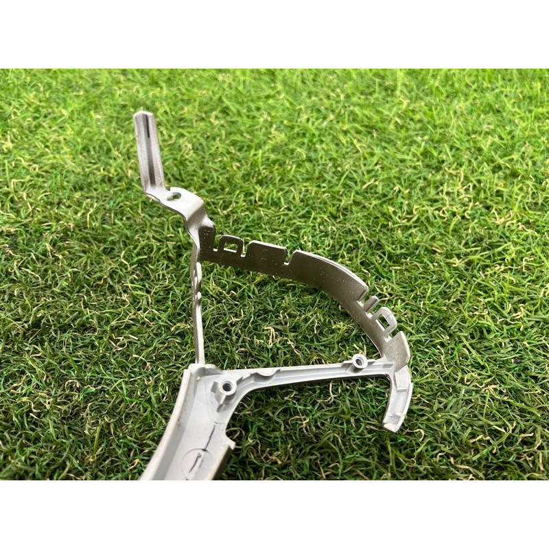 Накладка руля (салон) Jeep Grand Cherokee WK2 2016 3.6 5QV36LS5AA