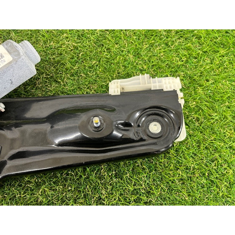 Механізм склопідйомника з мотором (кузов і елементи) BMW X3 F25 2012 3.0 51357382139