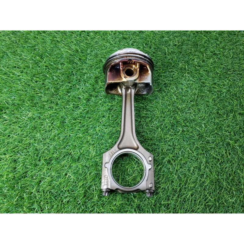 Поршень с шатуном (двигатель и элементы) Volkswagen Passat B8 2016 1.8 06J198401H