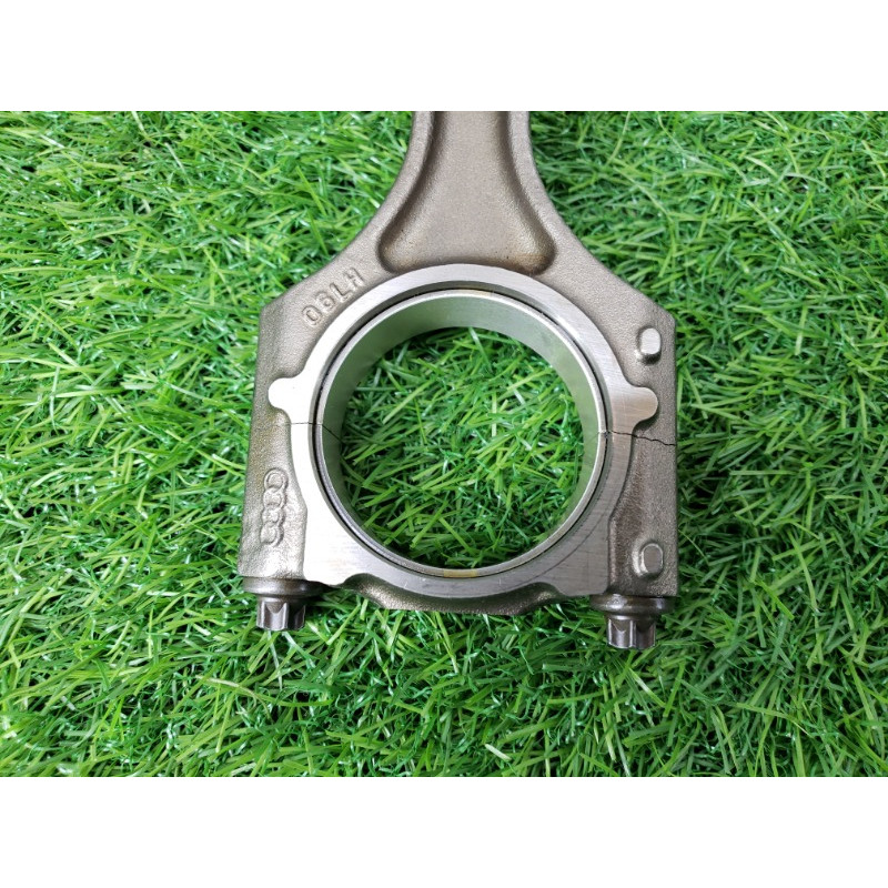 Поршень с шатуном (двигатель и элементы) Volkswagen Passat B8 2016 1.8 06J198401H