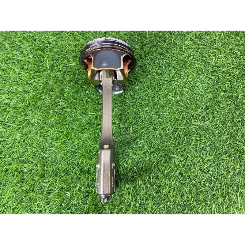 Поршень с шатуном (двигатель и элементы) Volkswagen Passat B8 2016 1.8 06J198401H