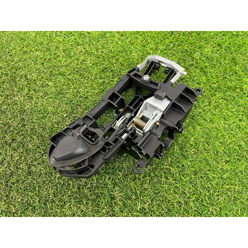 Кронштейн ручки двери (кузов и элементы) BMW 5-series F10 2011 3.0 51217187228
