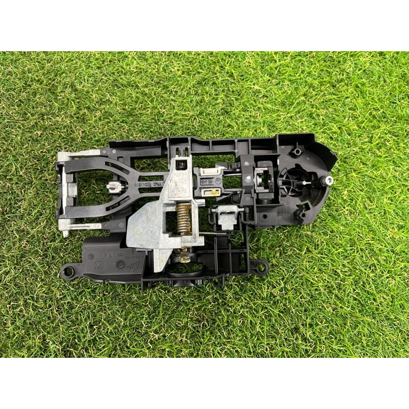 Кронштейн ручки двери (кузов и элементы) BMW 5-series F10 2011 3.0 51217187228