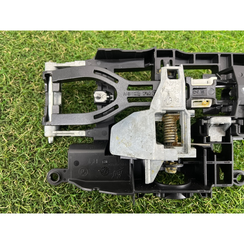 Кронштейн ручки двери (кузов и элементы) BMW 5-series F10 2011 3.0 51217187228