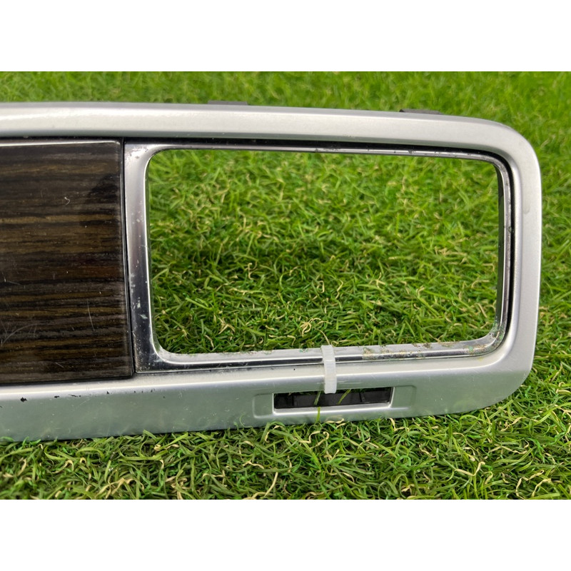 Декоративная накладка торпедо (салон) Volkswagen Touareg FL 2015 3.6 7P1857226AQB4