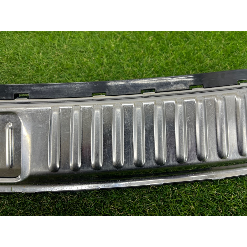 Накладка замка кришки багажника (салон) Volkswagen Touareg II NF 2013 3.0 7P0863459F5R5