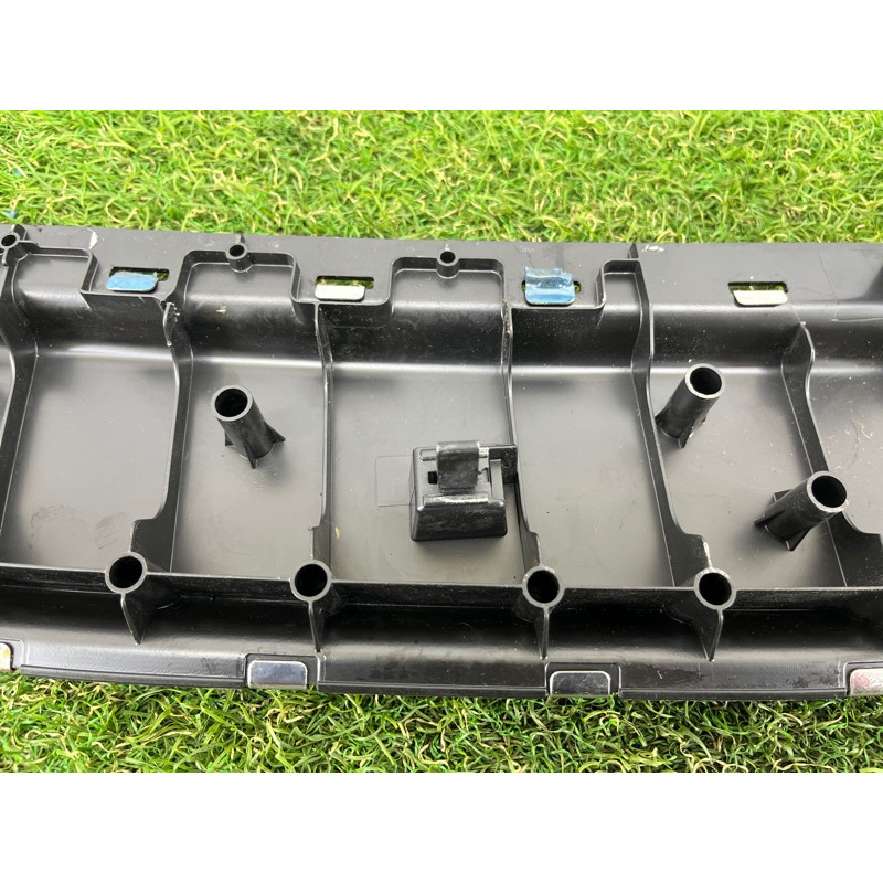 Накладка замка кришки багажника (салон) Volkswagen Touareg II NF 2013 3.0 7P0863459F5R5