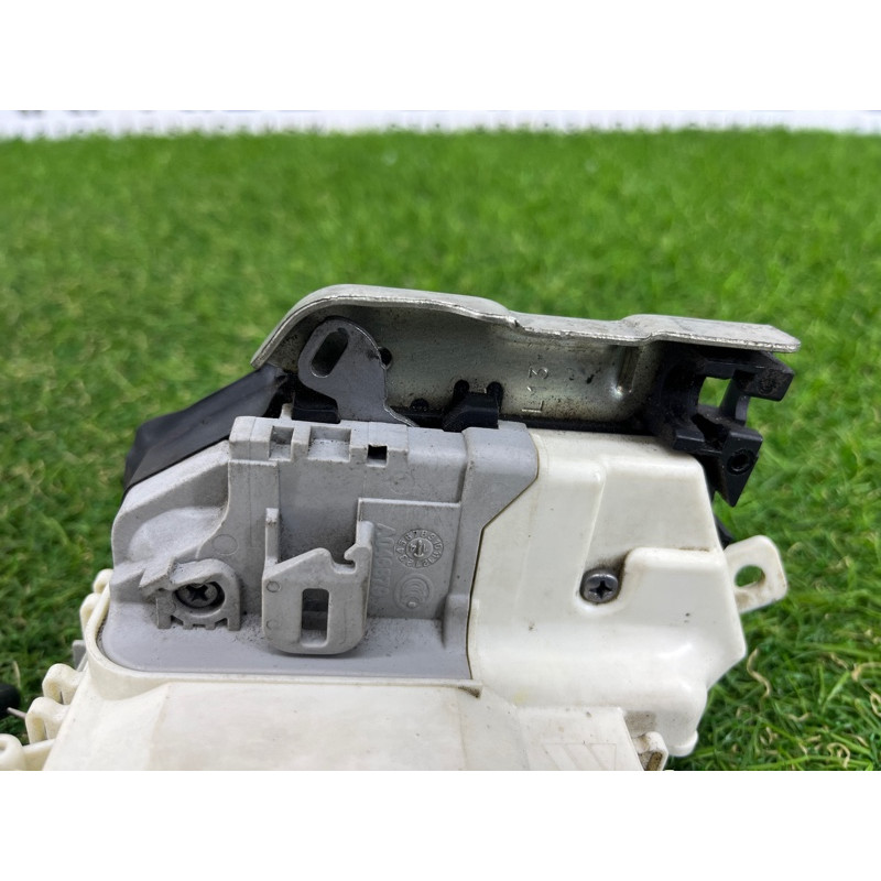 Замок двери (кузов и элементы) AUDI A3 8V 2015 1.8 8K0839015D