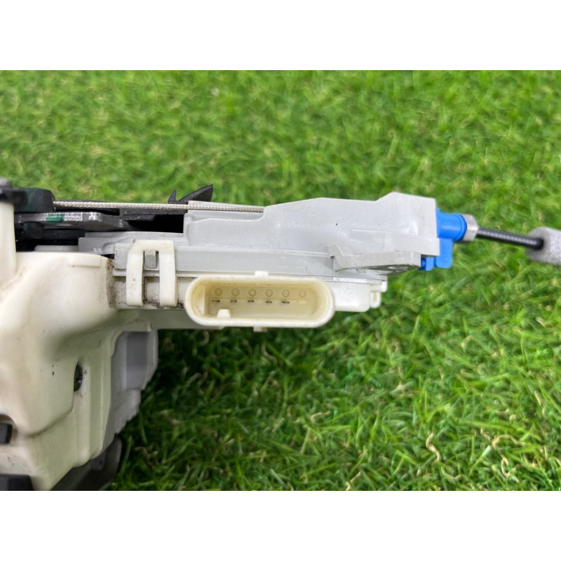 Замок двери (кузов и элементы) AUDI A3 8V 2015 1.8 8K0839015D