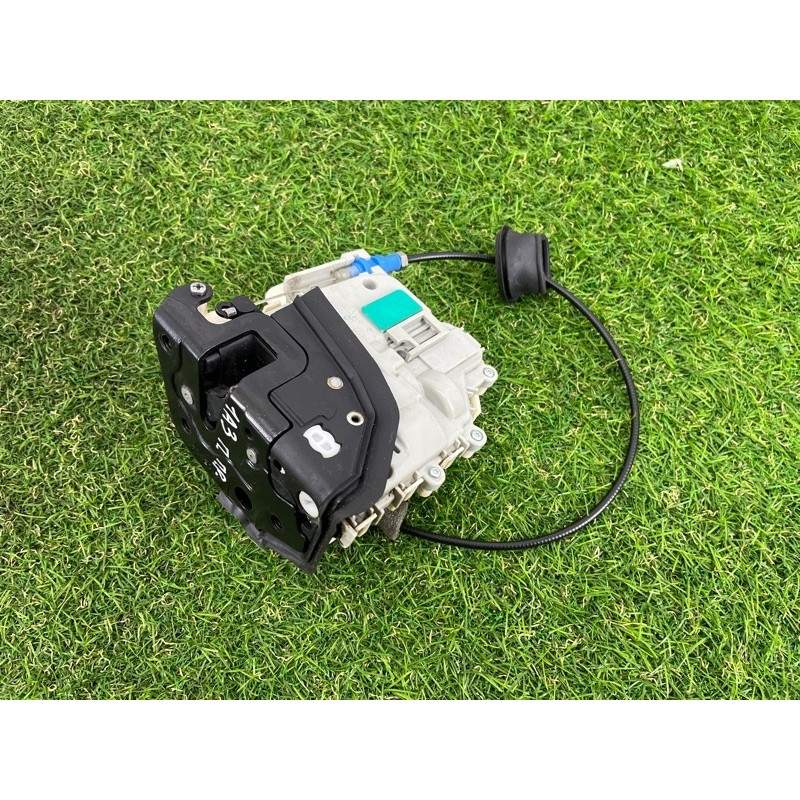 Замок двери (кузов и элементы) AUDI A3 8V 2015 1.8 8X1837016A