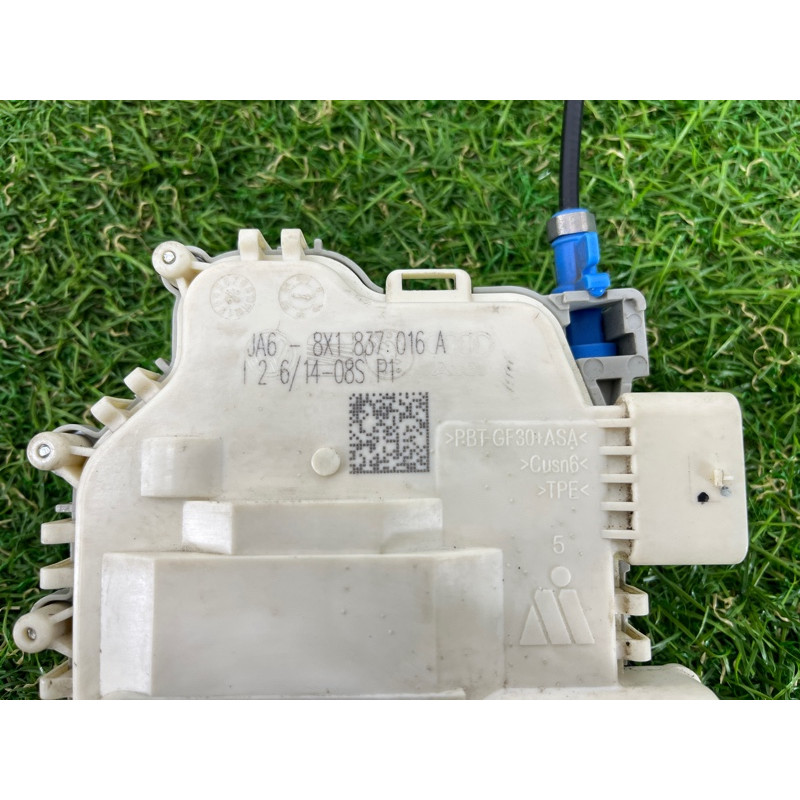 Замок двери (кузов и элементы) AUDI A3 8V 2015 1.8 8X1837016A