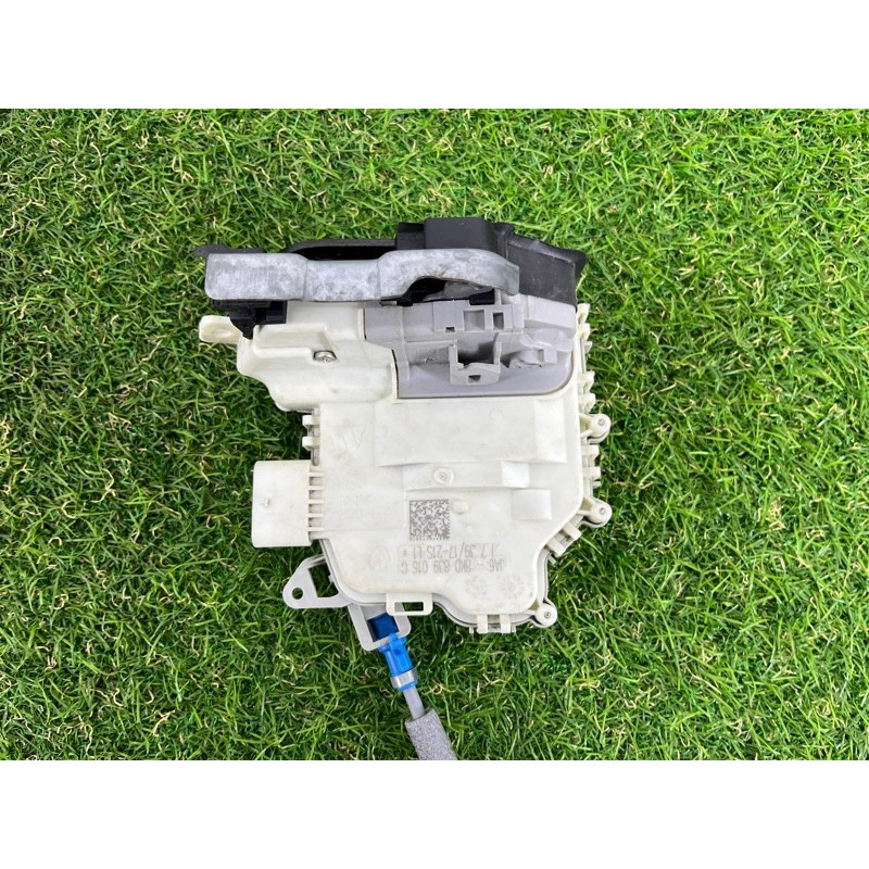 Замок двери (кузов и элементы) AUDI A3 8V 2018 2.0 CZRA 8K0839016G