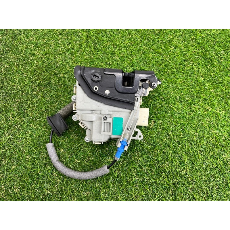 Замок двери (кузов и элементы) AUDI A3 8V 2015 1.8 8K0839016D