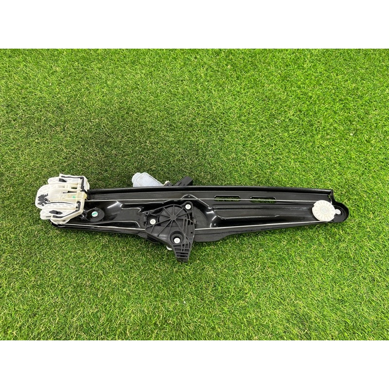 Механізм склопідйомника з мотором (кузов і елементи) BMW X3 F25 2012 3.0 51357382139